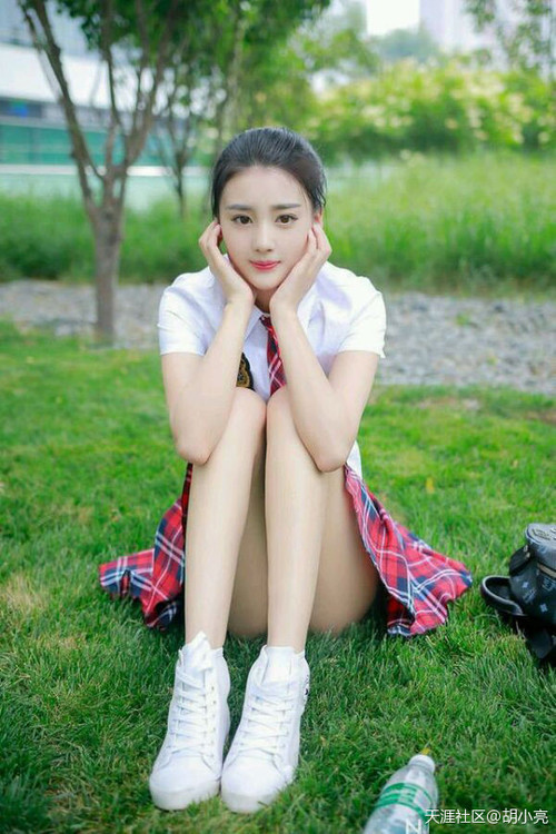 米兰体育-世界杯瞬间：逆天长传助攻摘星，世界杯夺冠星星